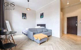 Piekny Apartament W Zabytkowej Kamienicy
